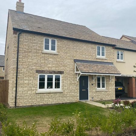 4 Freelands Gate, Witney, Oxfordshire Villa Eksteriør billede