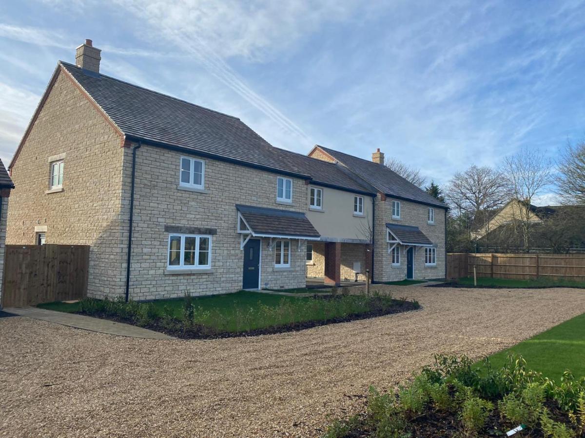 4 Freelands Gate, Witney, Oxfordshire Villa Eksteriør billede